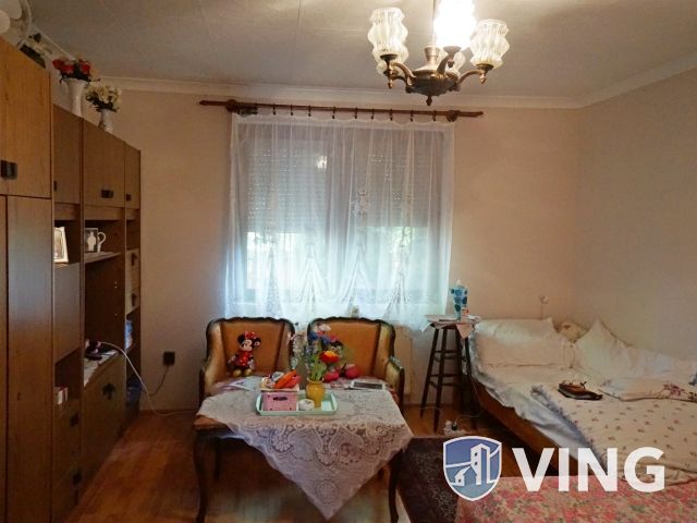 Gyálon a Pesti út közelében 92 nm -es családi ház eladó