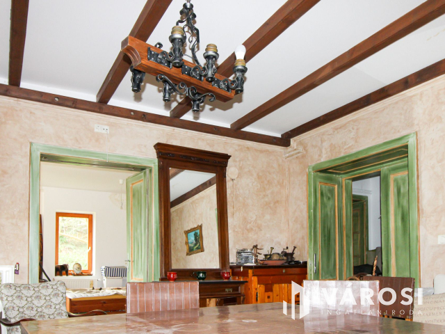 Tágas családi othon számtalan lehetőséggel Zsámbékon