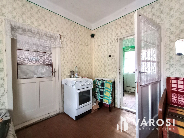 Somoskőújfaluban két ház együtt eladó