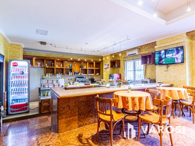 Kiadó 20 m2 alapterületű iroda modern irodaházban