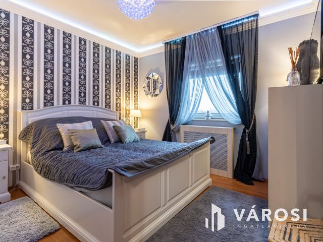 Wellnessház kiadó Fóton