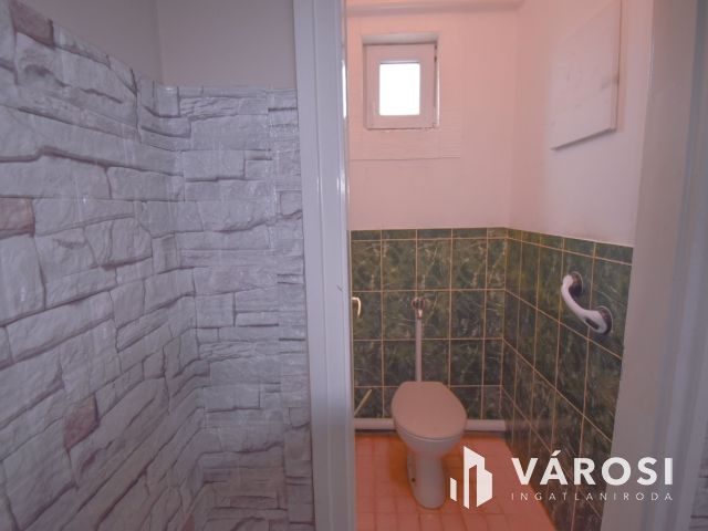 Családi ház Téten