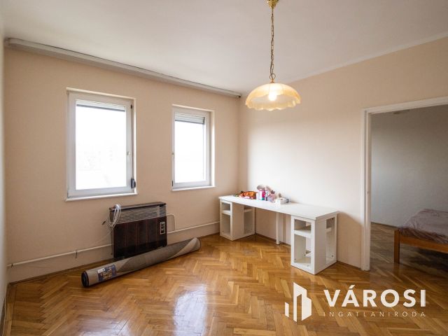 Azonnal költözhető lakás kiadó Győr Gyárvárosban