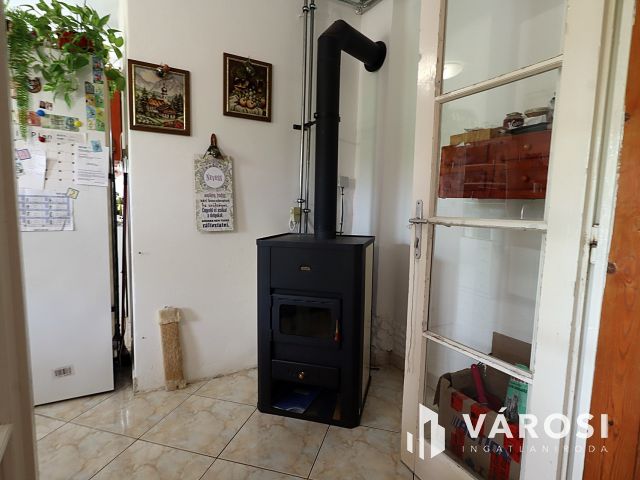 Recsk csendes utcájában részben felújított családi ház eladó