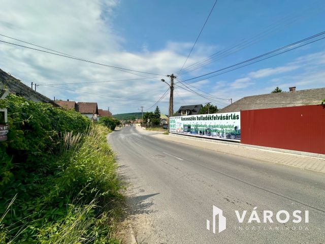 Kisüzemi tevékenységre alkalmas telephely eladó!