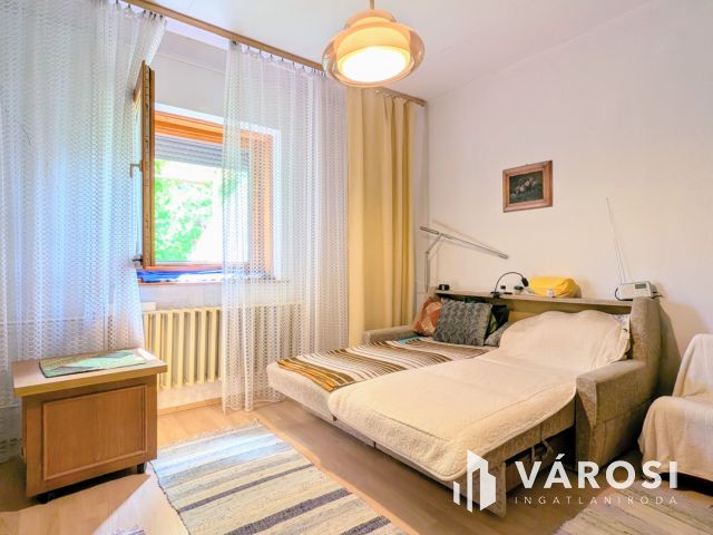 Családi ház gyönyörű kerttel!