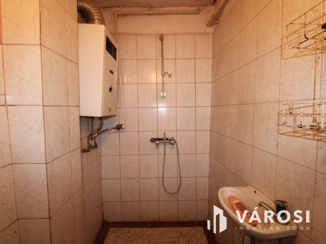 Tip-top családi ház Sarkad teleki részén