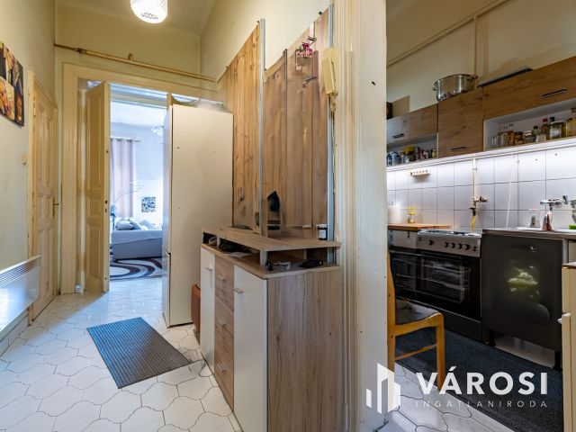 II. János Pál pápa téren, kétszobás lakás eladó