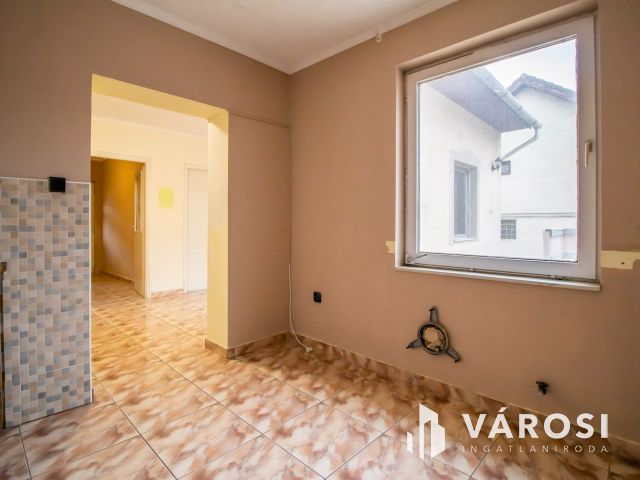 Két lakásos családi ház a Ráchegyen