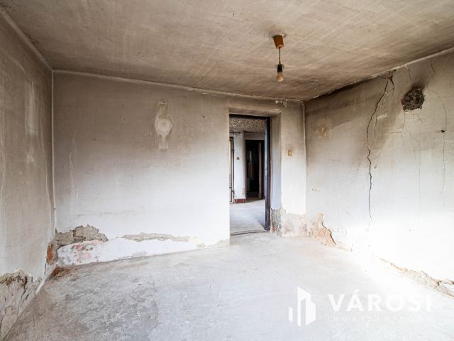 Felújítandó családi ház Sand településen