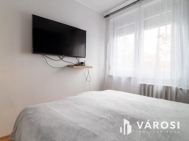 Eladó 2+1 félszobás lakás Óbudán