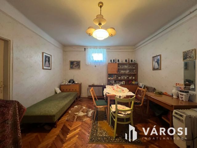 Barátságos, azonnal költözhető, 4 szobás vidéki házikó