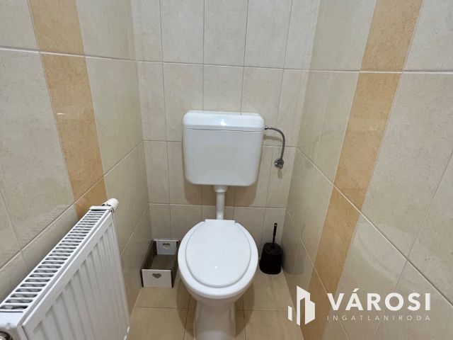 Kiadó egy gyönyörű & világos lakás a füredikapuban!!