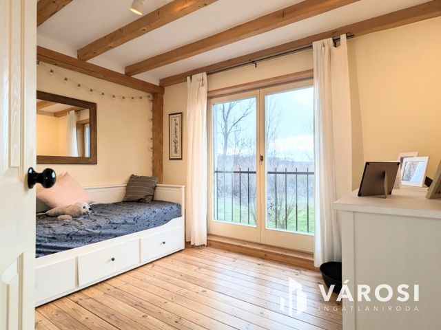 Mesebeli birtokon mesebeli ház!