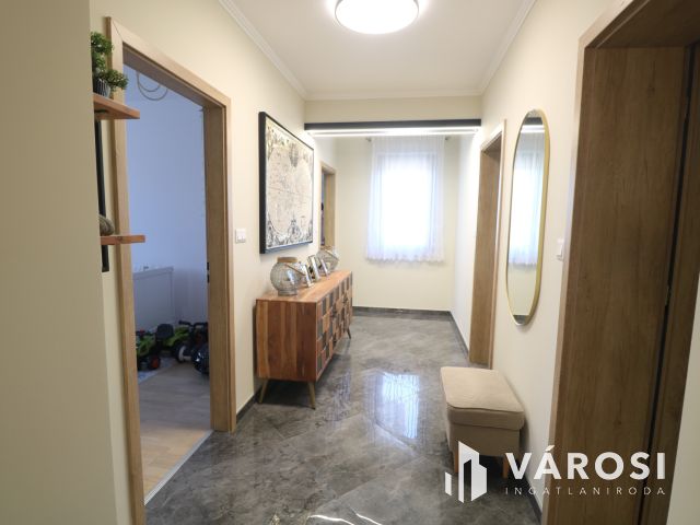 Modern családias otthon Mórahalmon.