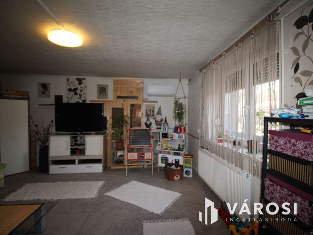 Két generációs ház Tokorcson