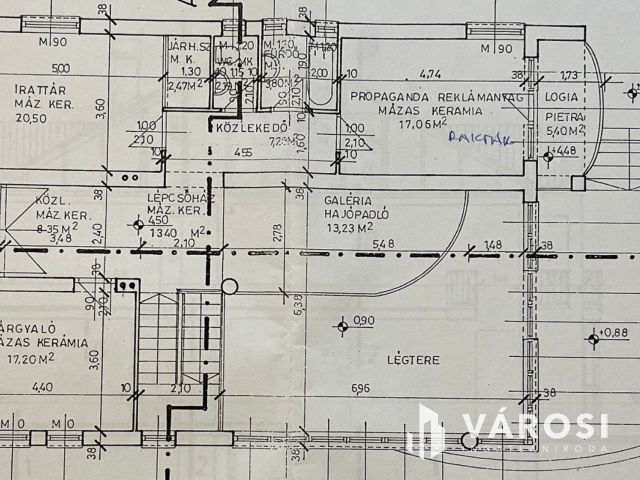 Debreceni Klasszikus Stílusú Impozáns Ingatlan Eladó!