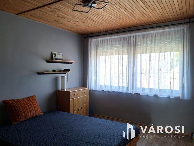 Rezsi évente 90 ezer? Ez a ház tudja!