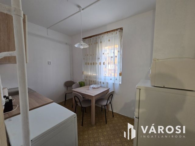 Kiadó lakás!