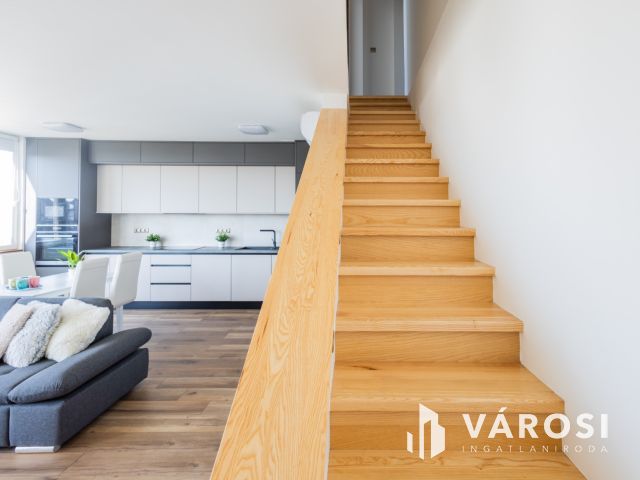 Gyönyörű belvárosi lakás a szökőkútnál