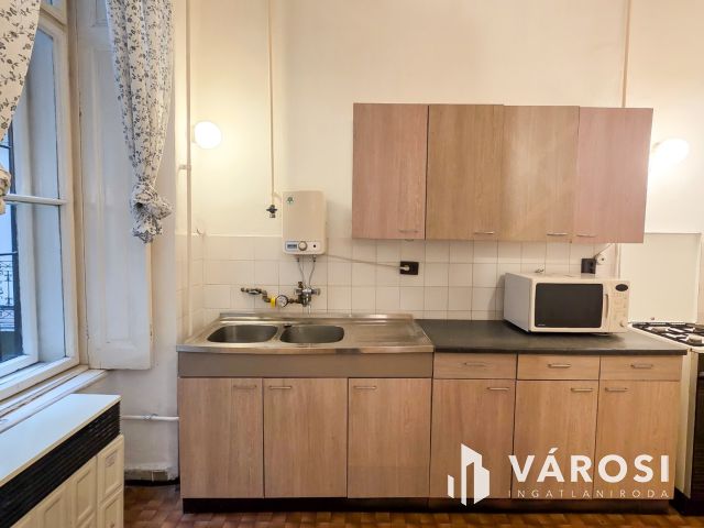 Kiadó 2 szobás lakás a Ferenc körúton