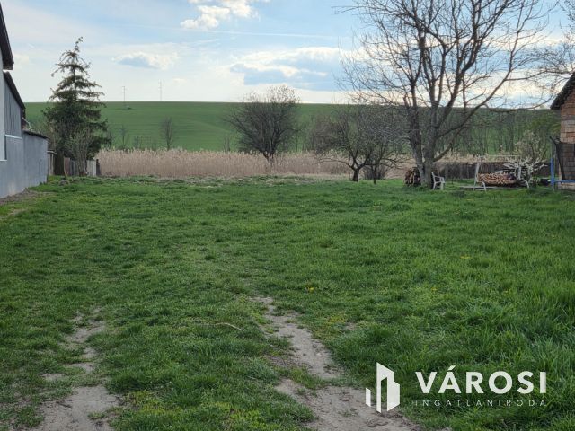 Építési telek kitűnő helyen