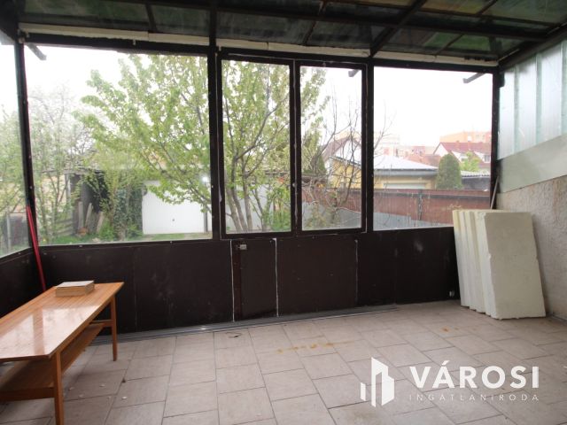 Jó elrendezésű ház a belvároshoz közel, Szombathelyen